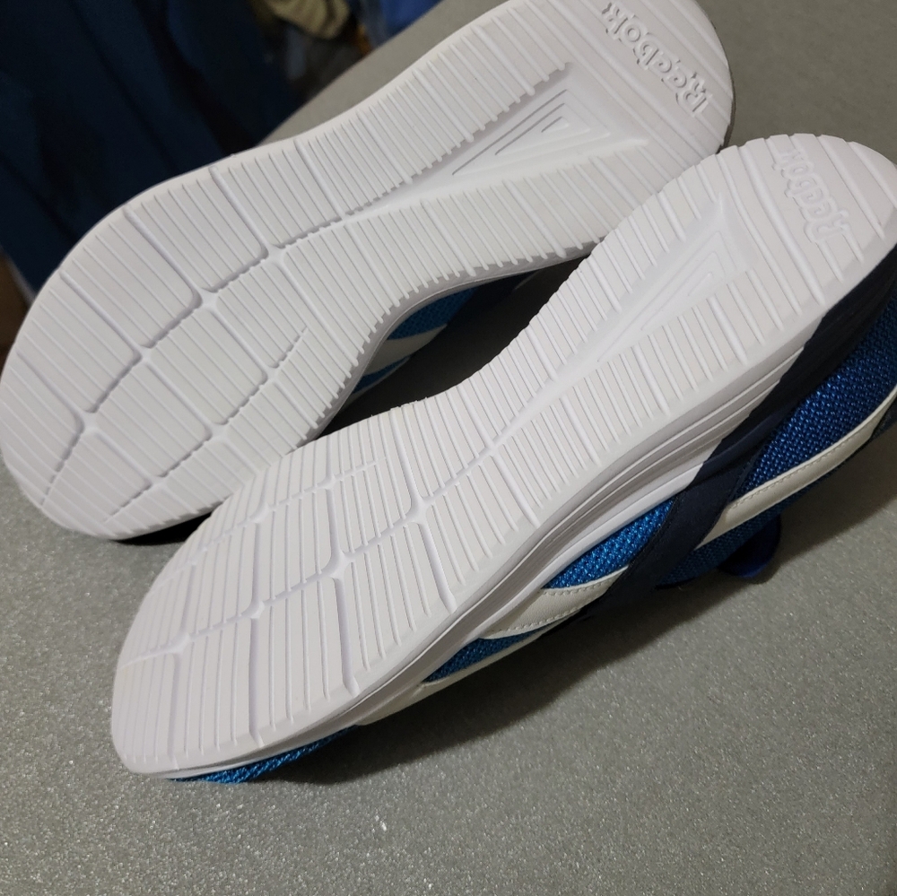 Sz 12 Reebok Classics